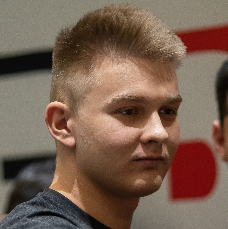 Qikert сравнил обновления в Dota 2 и CS:GO: «Мы все еще ждем новую карту в турнирном маппуле»