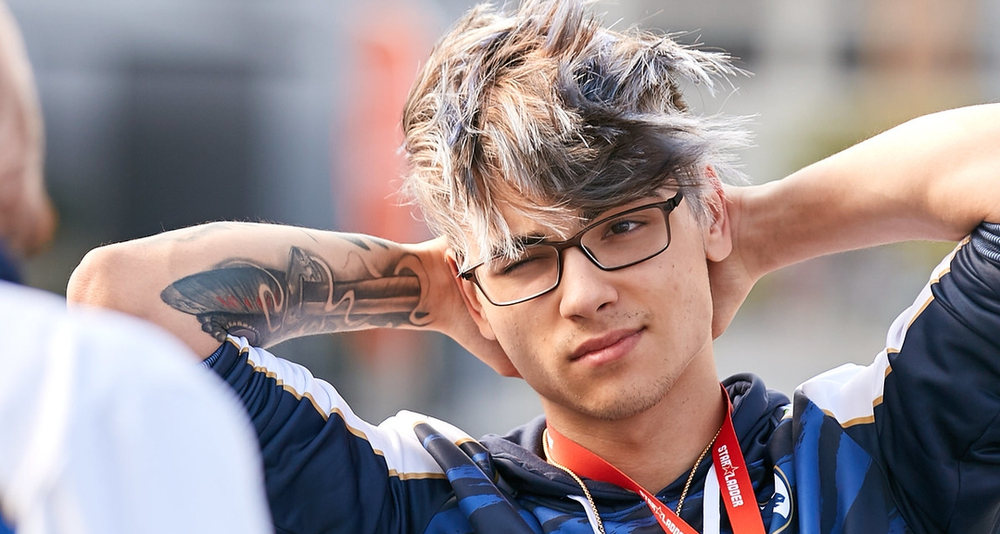Twistzz. Twistzz 2022. Twistzz Рассел Ван Далкен. Twistzz FAZE Clan. Twistzz CS go FAZE