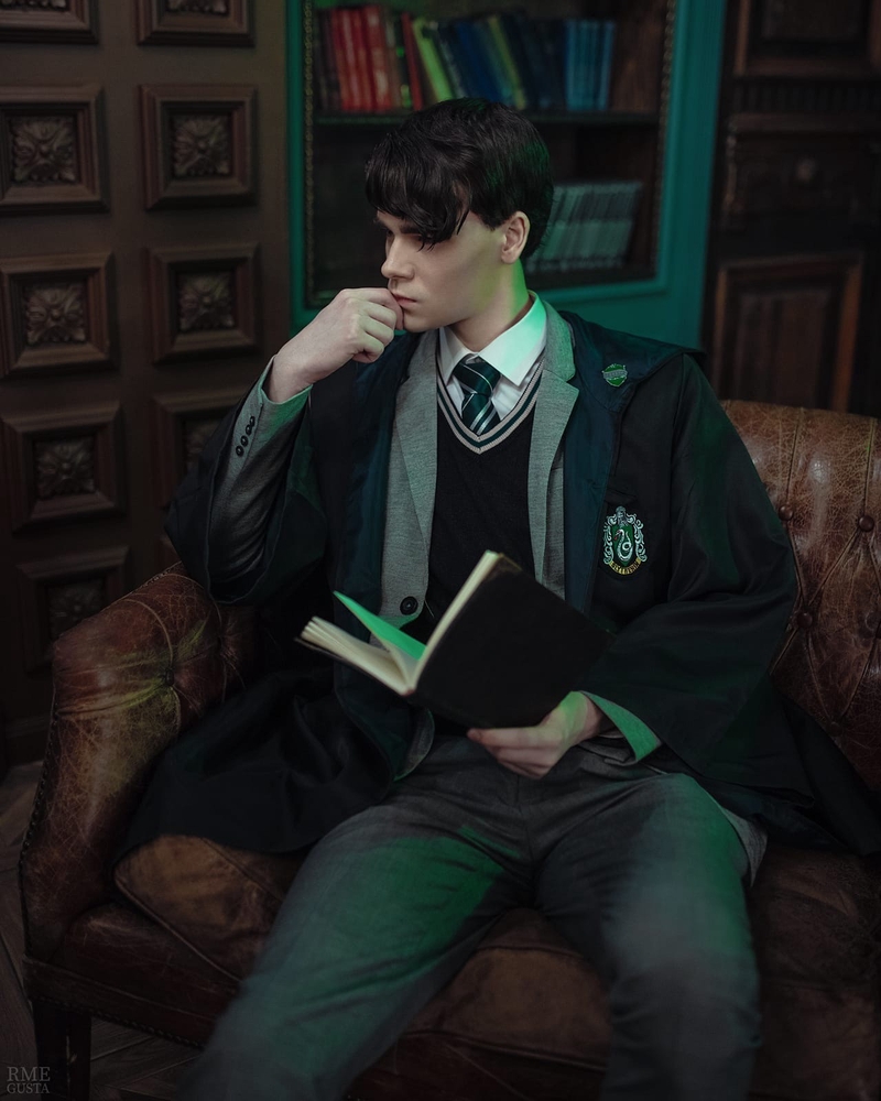 Harry Potter and the Chamber of Secrets игра том Реддл