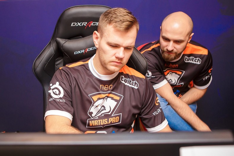Virtus Pro On Epicenter 2016 How It Was Virtus Pro Global offensive, dota 2, rainbow six siege, playerunknown's battlegrounds, fortnite, apex legends, starcraft ii, hearthstone, paladins. virtus pro on epicenter 2016 how it